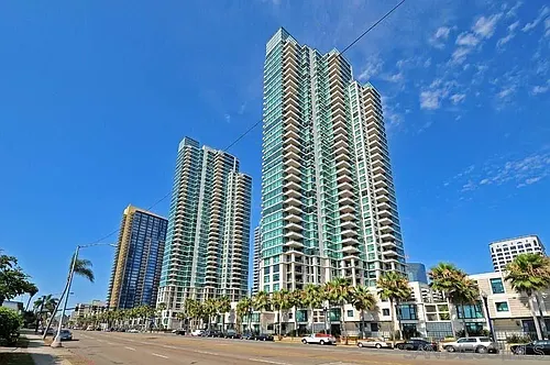 1199 Pacific Hwy #307 Photo 1