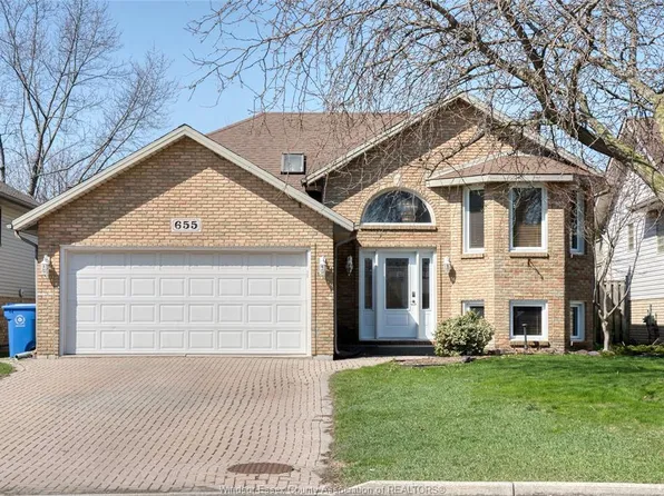 655 Michael Dr, Tecumseh, ON N8N 4N2