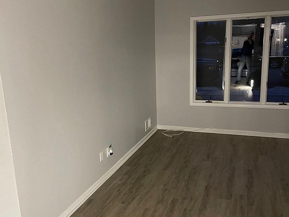 4th image of 357 Philip Ave Floor 1