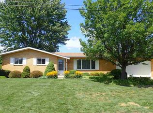 2941 Thunderbird Dr, Bay City, MI