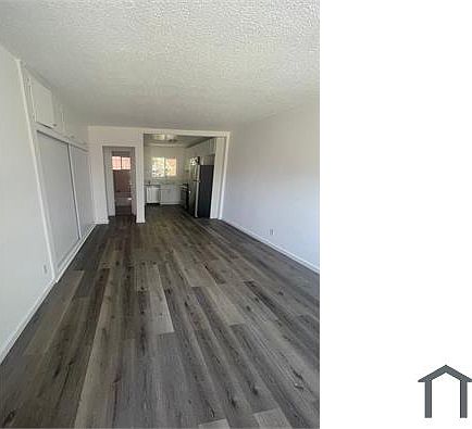 2nd image of 5017 S Figueroa St APT 3