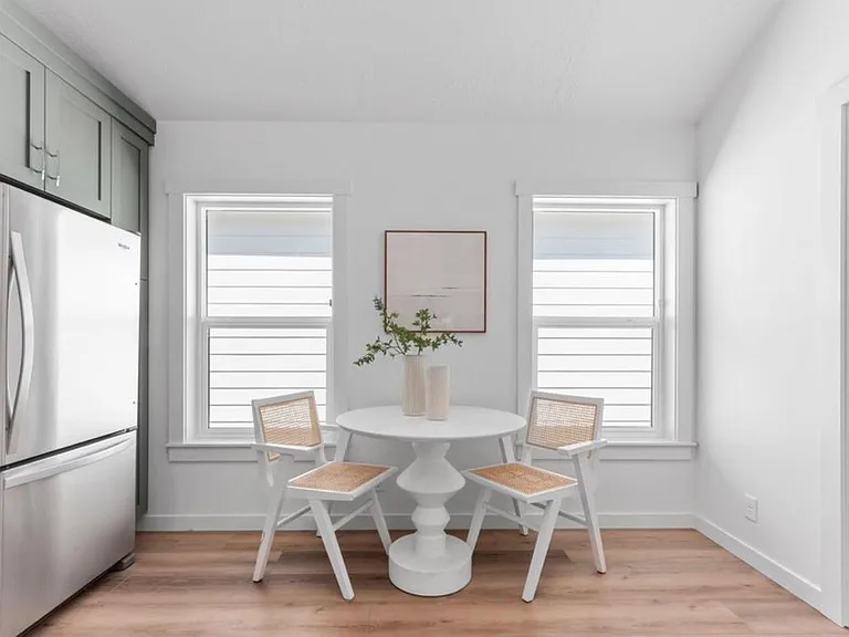 3546 W Anderson St — Photo 4