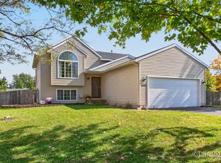 8900 Parker Woods Dr NW, Sparta, MI 49345