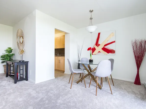 1630 Henderson Hwy #524, Winnipeg, MB R2G 2B9