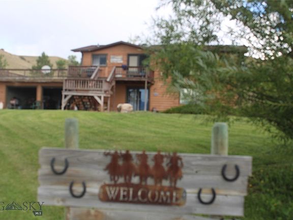 4th image of 40 Sowden Ln