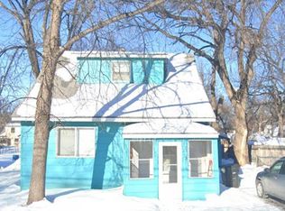 1515 9th Ave S, Fargo, ND 58103