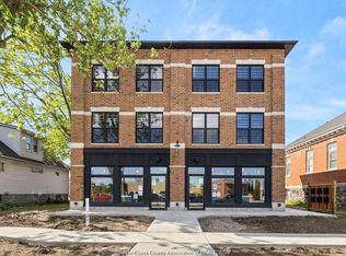 22 Gordon Ave #6, Essex, ON