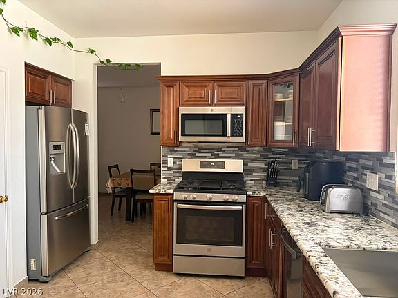 5th image of 5933 Spinnaker Point Ave