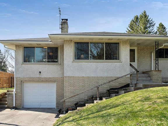 3rd image of 586 Shryer Ave W