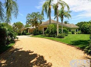 104 Bassett Creek Trl, Hobe Sound, FL 33455