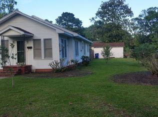 710 N 10th St, Silsbee, TX 77656