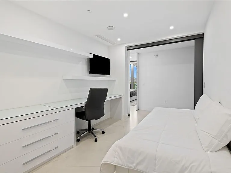 701 N Fort Lauderdale Beach Blvd #602 — Photo 17