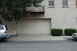 3rd image of 316 Jefferson St