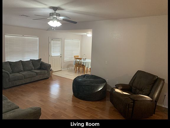 5th image of 501 N Brookfield Dr