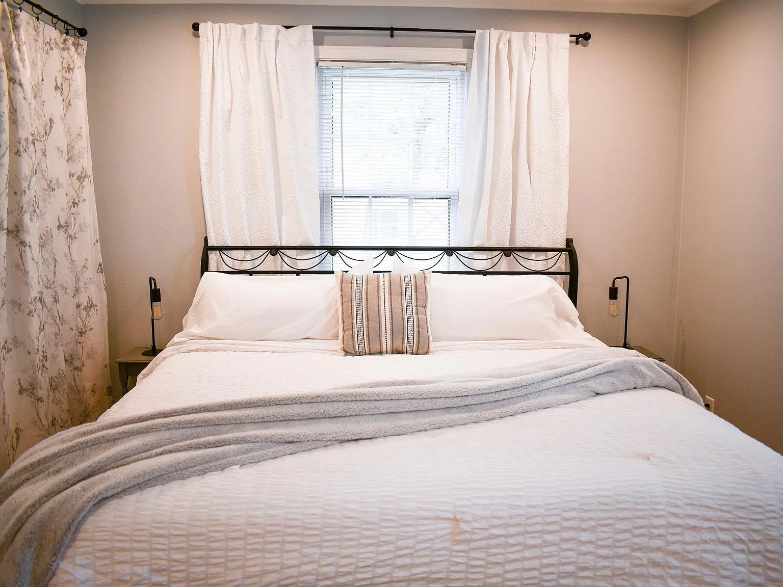 1203 Delesseps Ave — Photo 4