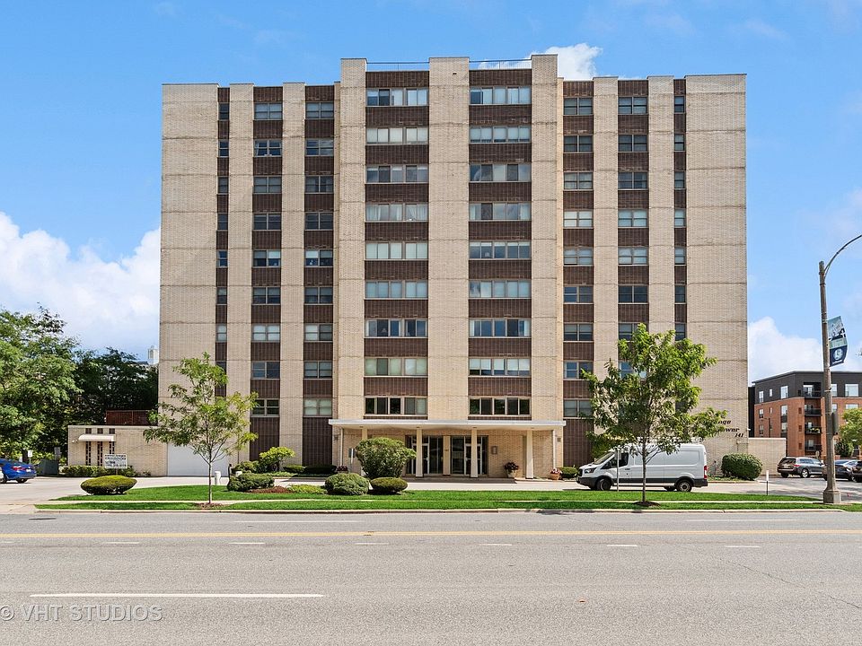 141 N La Grange Rd APT 803, La Grange, IL 60525 Zillow