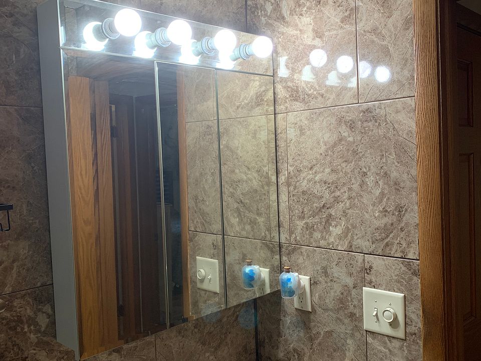 1st image of 1402 N 68th St