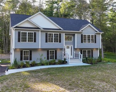 295 Hopkins Hollow Rd, Coventry, RI, 02827