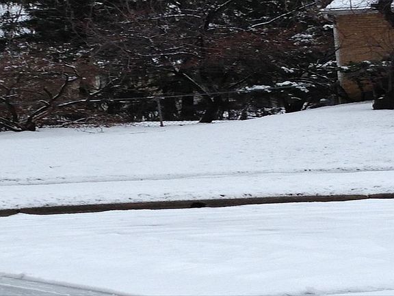2nd image of 4846 Calvin Dr