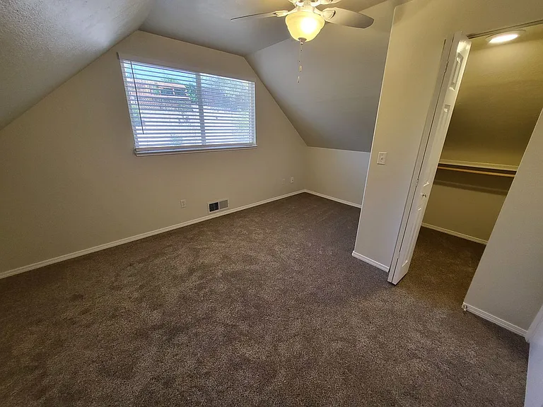 1436 Gregg St — Photo 11