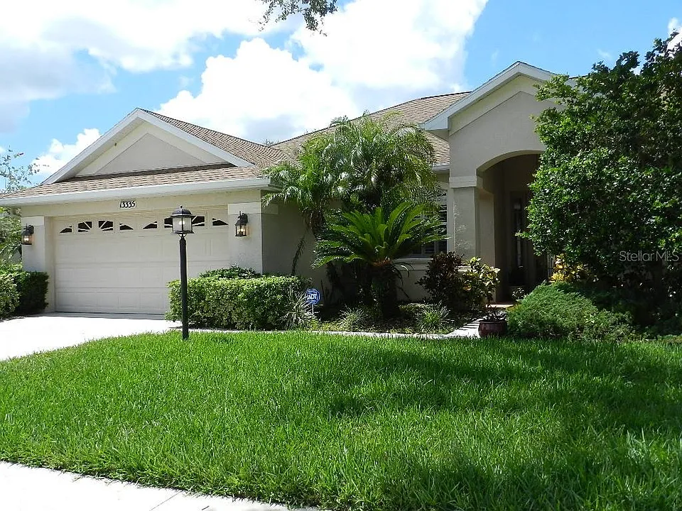 13335 Purple Finch Cir