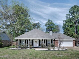 242 Williams Cir, Flowood, MS 39232