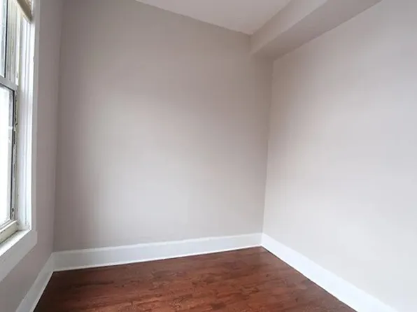 (undisclosed Address), Chicago, IL 60608
