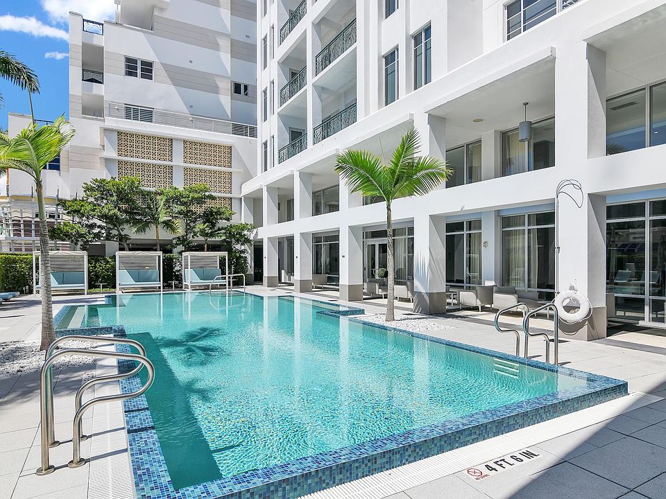 1st image of 155 E Boca Raton Rd #423