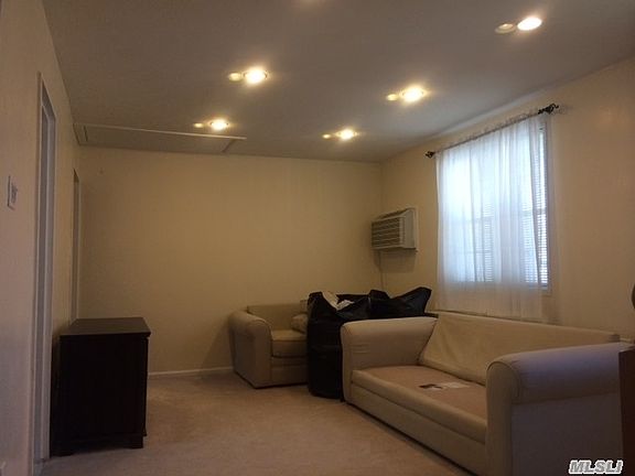 3rd image of 6133 224th St