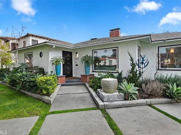 3592 Elmwood Dr, Riverside, CA 92506