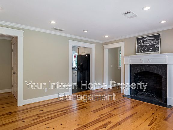 4th image of 1672 Cecile Ave