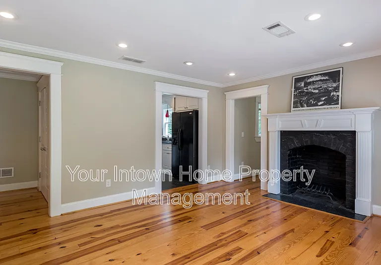 1672 Cecile Ave — Photo 4
