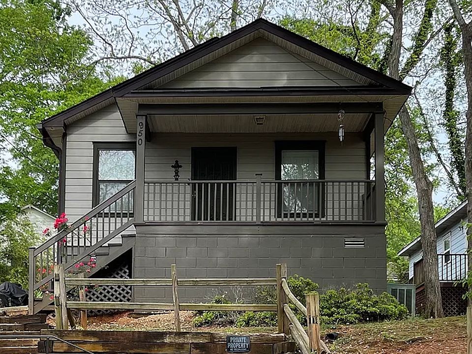1st image of 950 Smith St SW