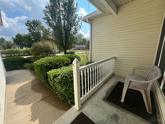 3rd image of 100 Longwood Blvd