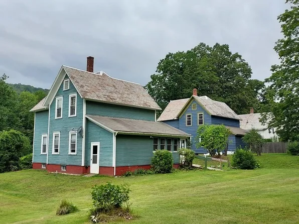 15 Griswoldville St, Colrain, MA 01340