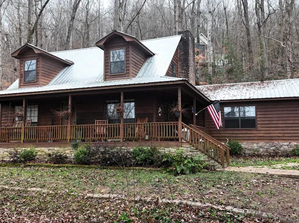3414 Wyeth Dr, Guntersville, AL 35976