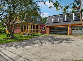 61 Main St, Bowdoinham, ME 04008