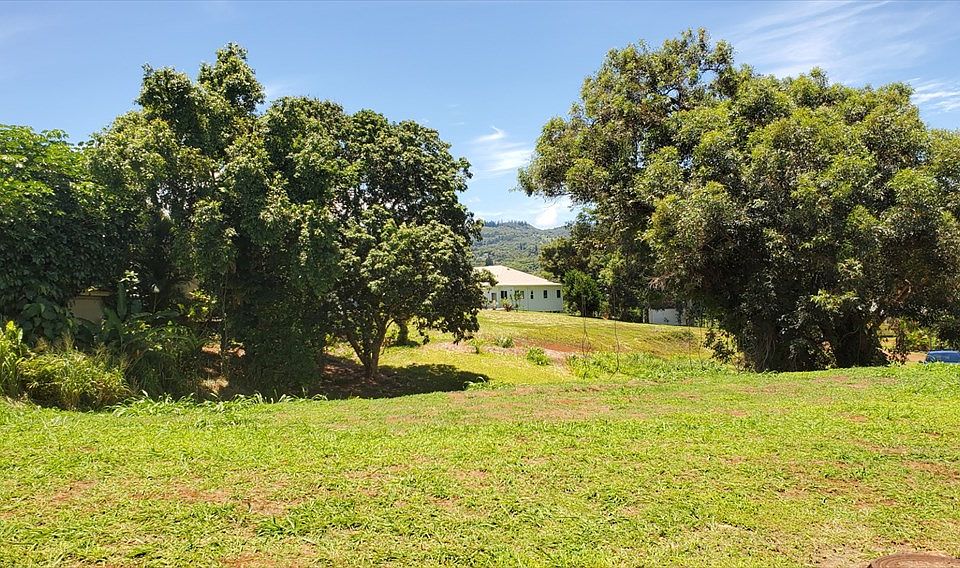 1st image of Ahopueo Dr Lot 3