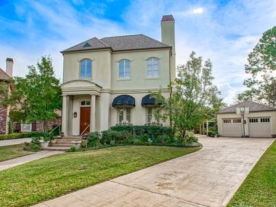 18 Grass Ct, River Ridge, LA, 70123