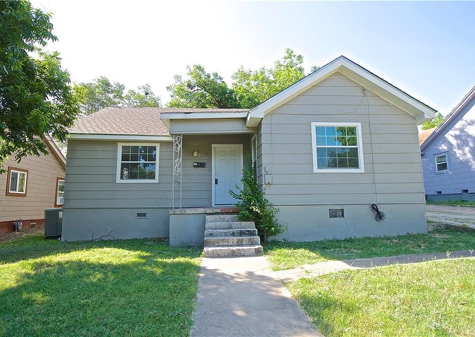 1st image of 3708 Beverly Dr