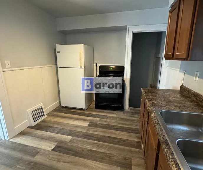 1314 N Johnson St — Photo 8