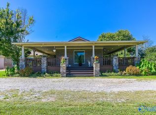 38 Telephone Tower Rd, Laceys Spring, AL 35754