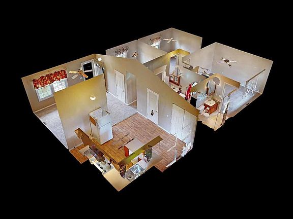 2nd image of 955 Country Club Dr