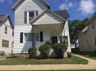 751 1st St NW, Grand Rapids, MI 49504