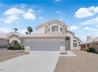 6920 White Lakes Ave, Las Vegas, NV 89130