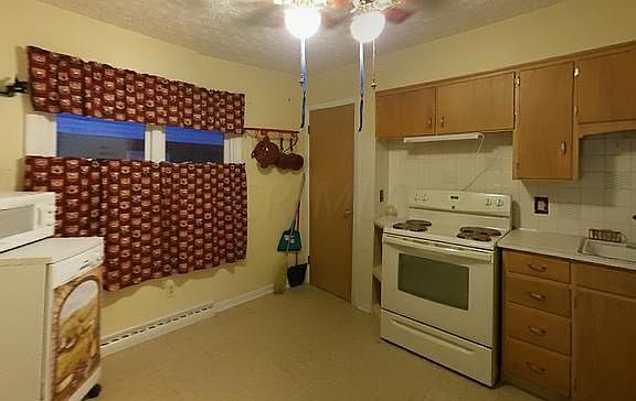 4th image of 102 Canterbury Dr