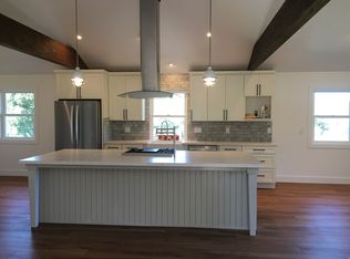 (Undisclosed Address), Santa Rosa, CA 95404