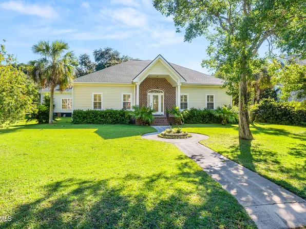 27 E National Blvd, Beaufort, SC 29907