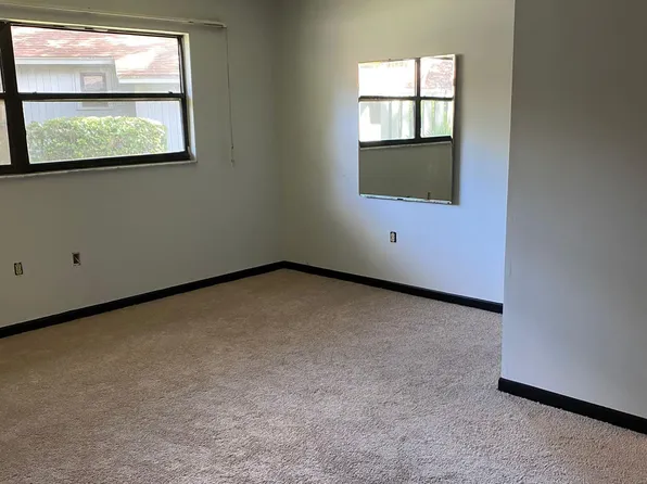 6568 Sweetbriar Ln, Lakeland, FL 33813