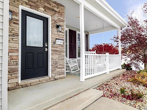 2nd image of 5789 Hayden Ct